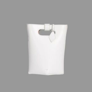 Alaïa Folded Small Leather Tote Bag- Blanc Optique